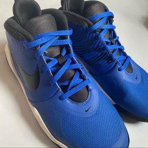 Youth Nike Basketball Blue and Black sneakers